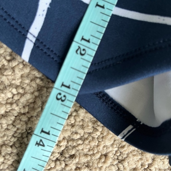Abercrombie & Fitch scuba skort navy blue and white - Picture 12 of 13